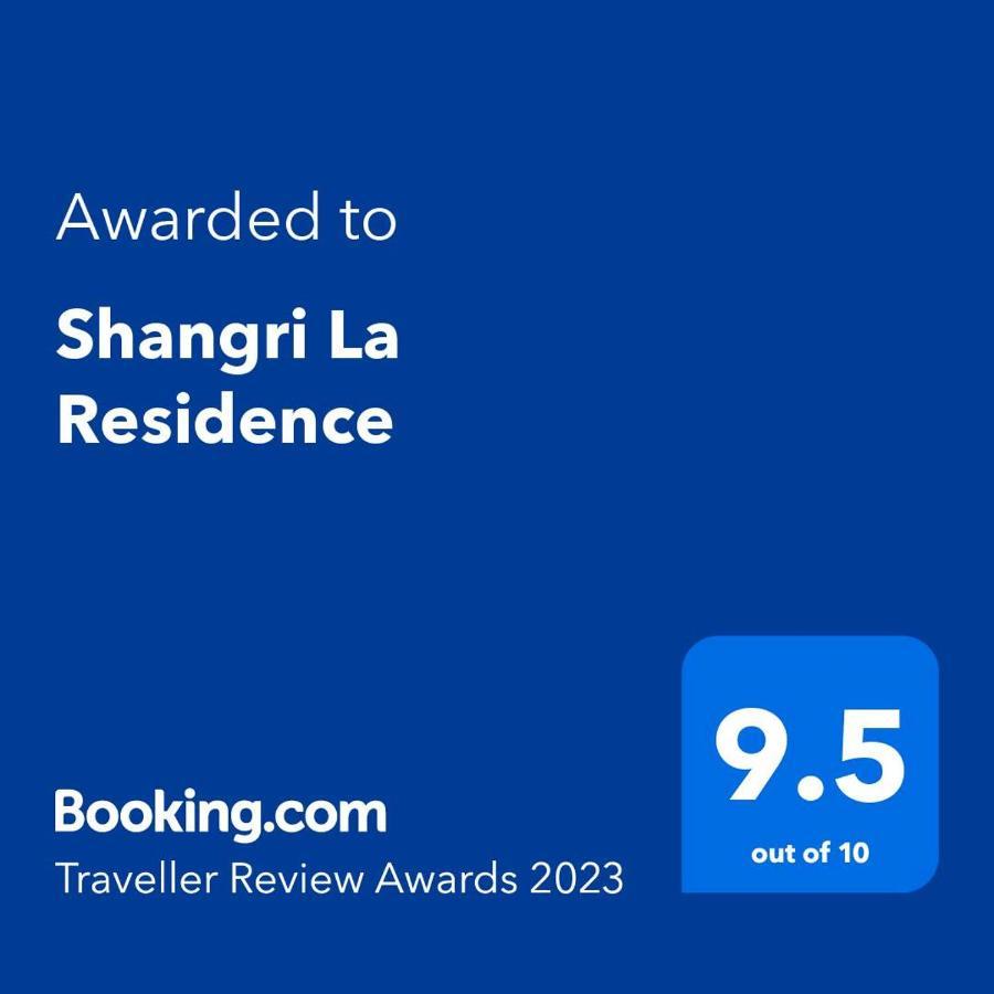 Shangri La Residence Nis Bagian luar foto