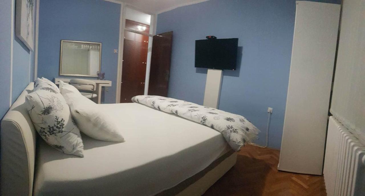 Shangri La Residence Nis Bagian luar foto