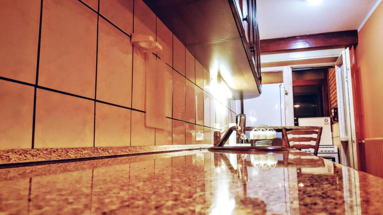 Shangri La Residence Nis Bagian luar foto